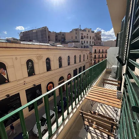 Valguarnera & *