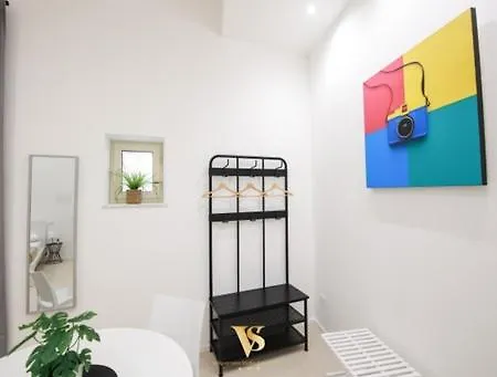 Bed & Breakfast Valguarnera & *