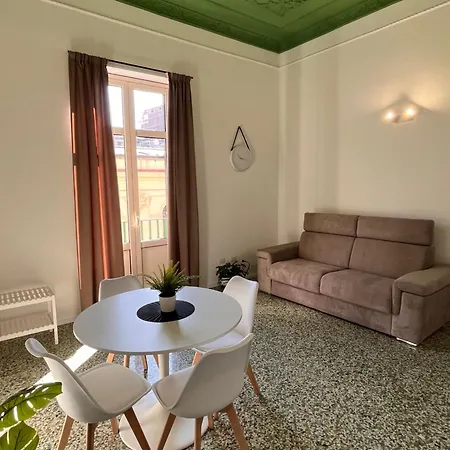 Valguarnera & Bed & Breakfast 3*